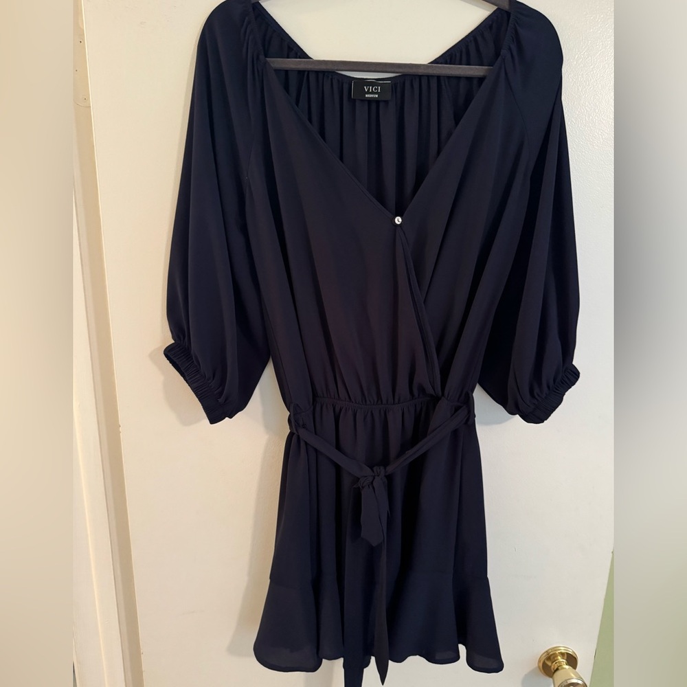 Vici Women’s belted navy blue dress